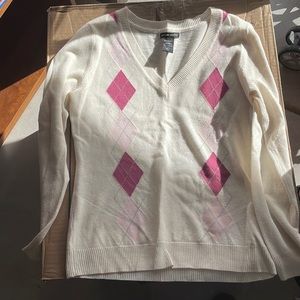 New York & Co V-Neck thin sweater